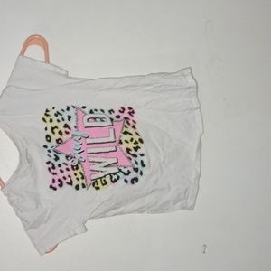 Garnamils stay wild t shirt